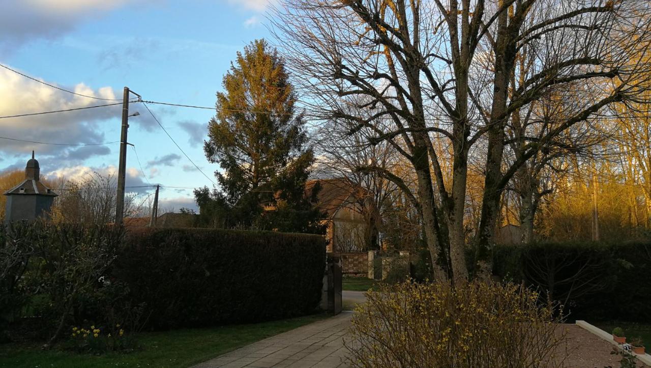 Domaine Du Carouge Hotel Lirey Buitenkant foto