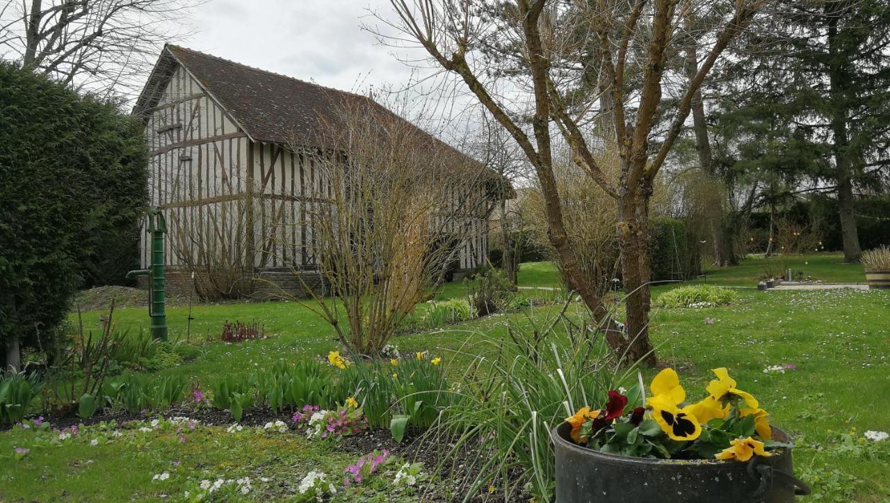 Domaine Du Carouge Hotel Lirey Buitenkant foto