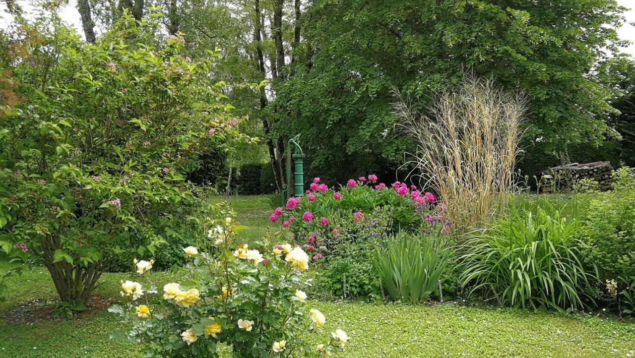 Domaine Du Carouge Hotel Lirey Buitenkant foto